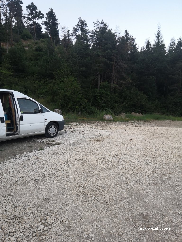(04170) Saint-Julien-du-Verdon - D955 — foto
