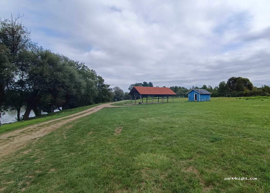 (10451) Lijevo Sredičko - Ulica Putina — foto 4