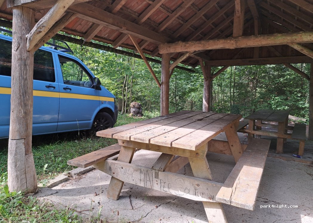 (1530) Vers-chez-Perrin - Unnamed Road — foto 4