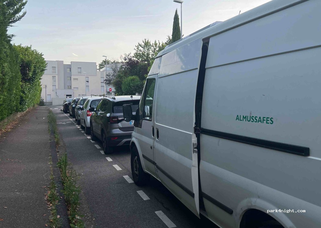 (69009) Lyon - 50 Rue Albert Falsan — foto
