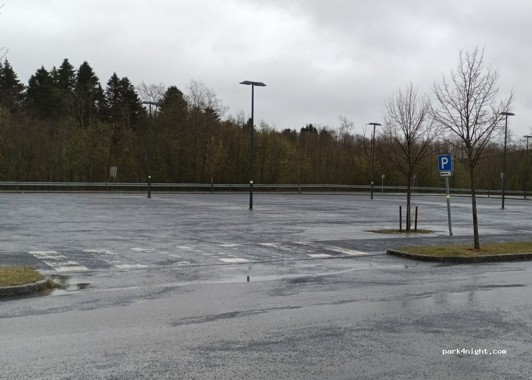 (7716) Steinkjer - Unnamed Road — foto