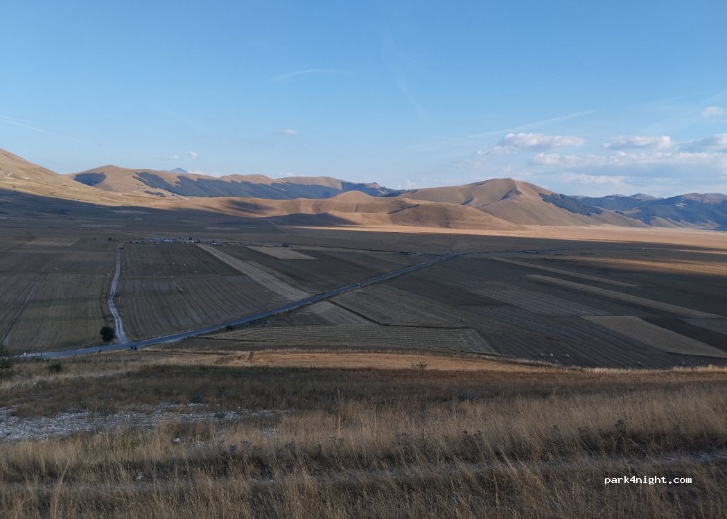 (06046) Castelluccio - Unnamed Road — foto 4