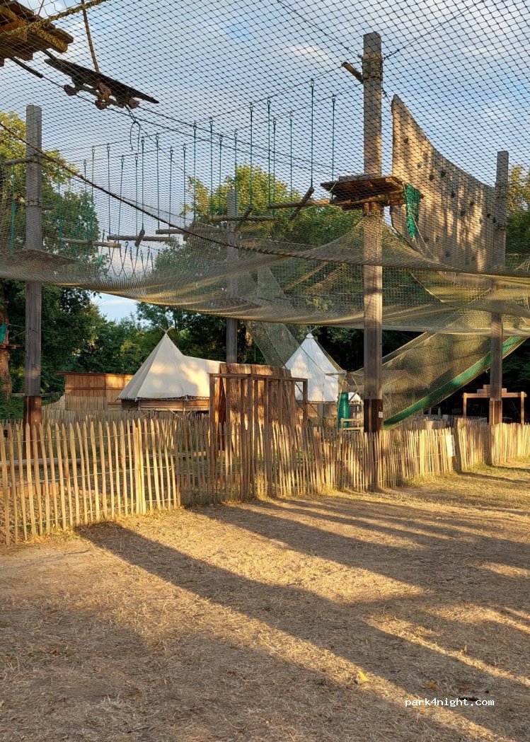 Camping de la Dombes — foto 2