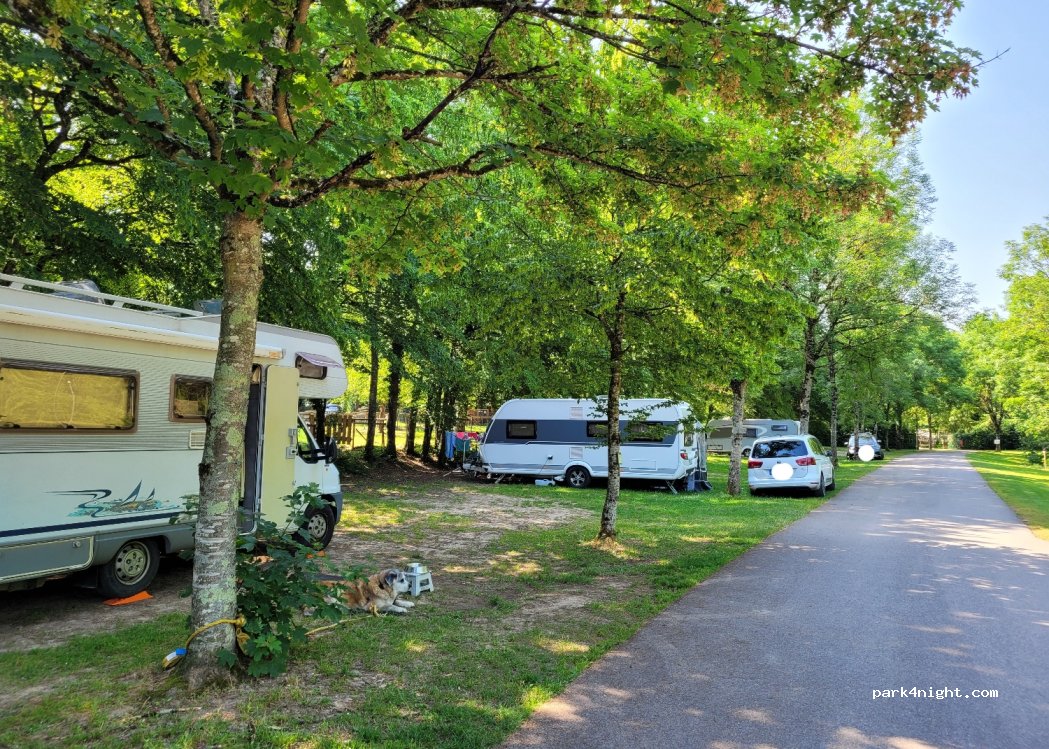 Camping de la Dombes — foto 4