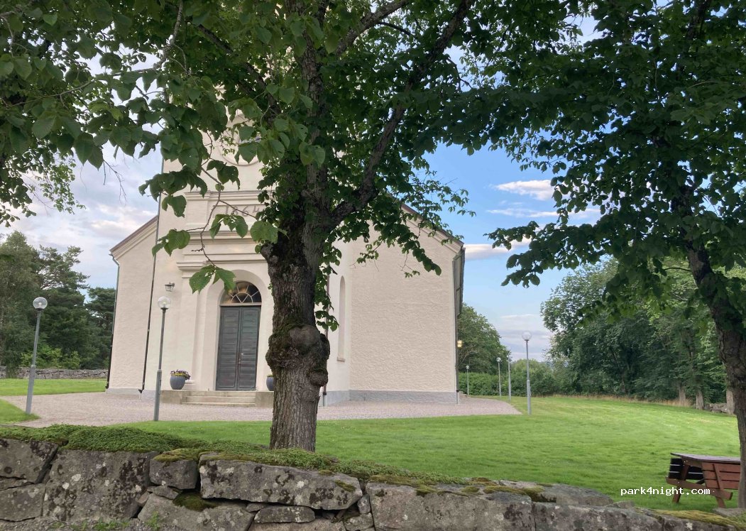 (452 93) Näsinge - 1 Näsinge kyrka — foto