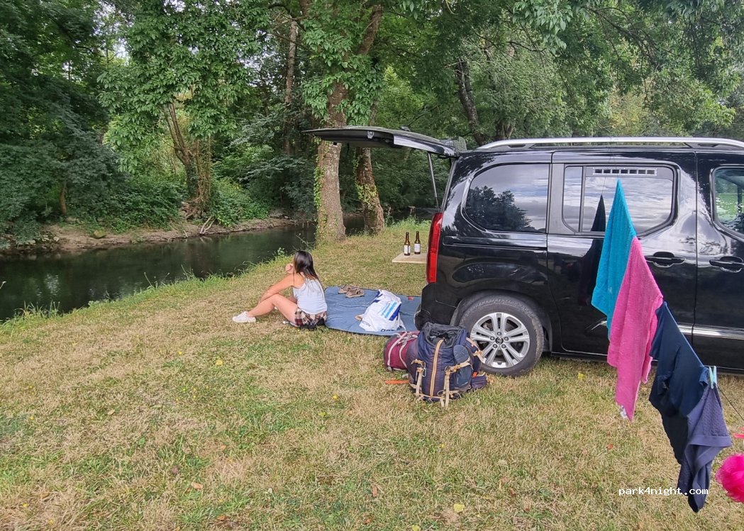 Camping Municipal Les Bords De La Seugne — foto 4