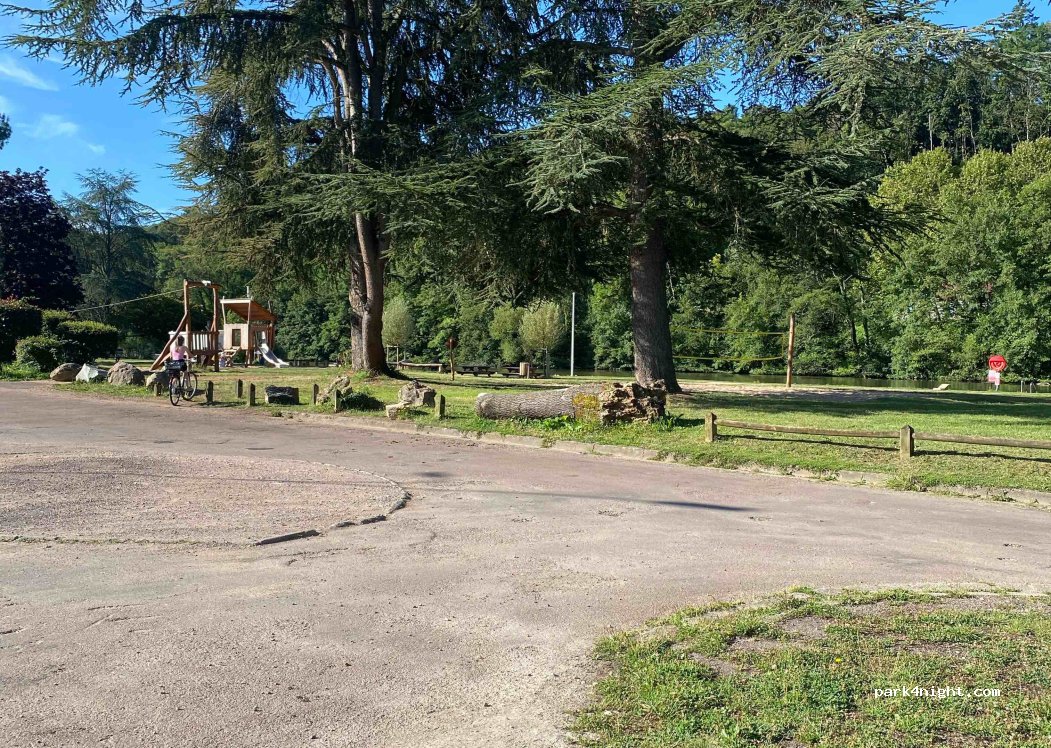 (58500) Clamecy - 2 Rue du Port — foto