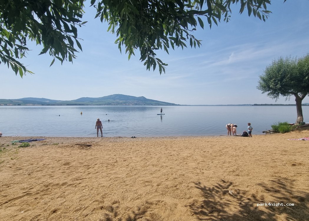 (691 67) Šakvice - Unnamed Road — foto