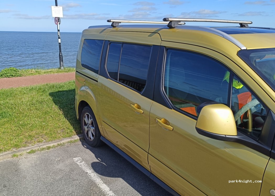 (NR31 6EZ) Yarmouth - Marine Parade — foto