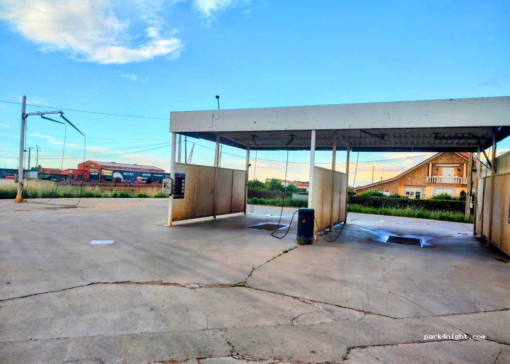 (24240) Santa María del Páramo - 46 CL-621 — foto 2