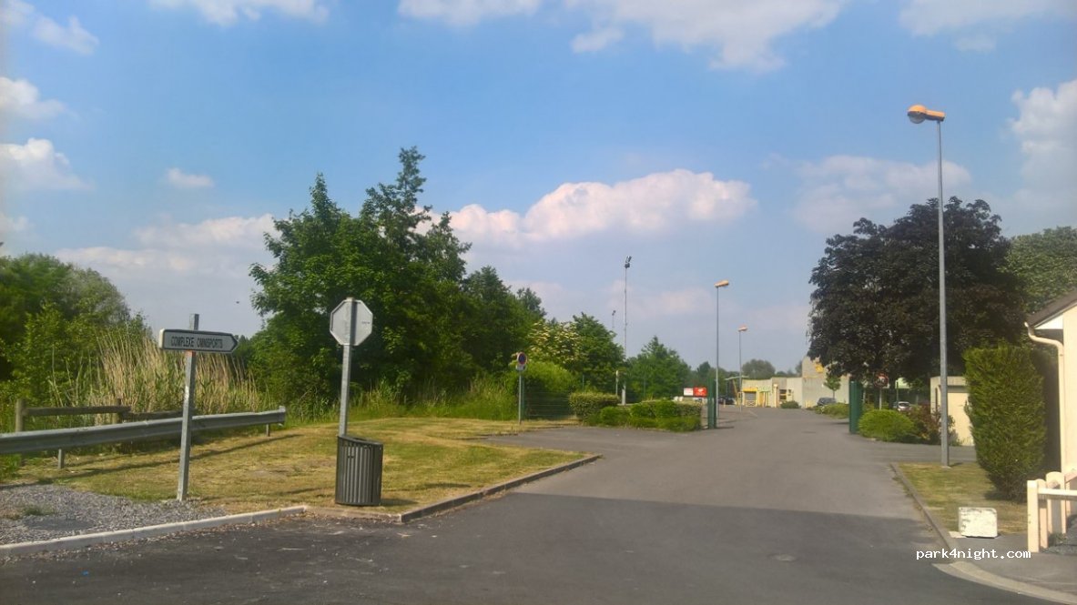 (59230) Saint-Amand-les-Eaux - 230 Rue Emile Seigneuret — foto