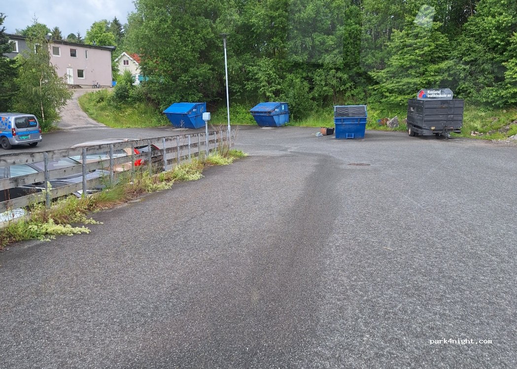 (3802) Bø - 6 Gymnasbakken — foto