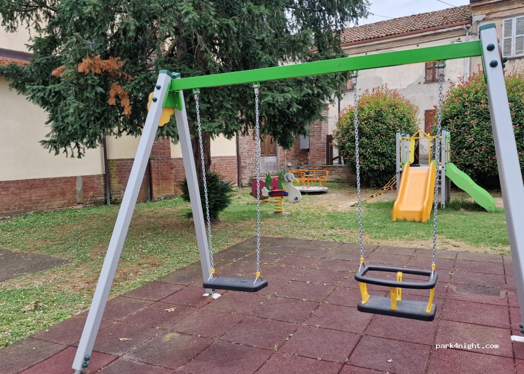 (15010) Frascaro - 2 Piazza Rangone — foto