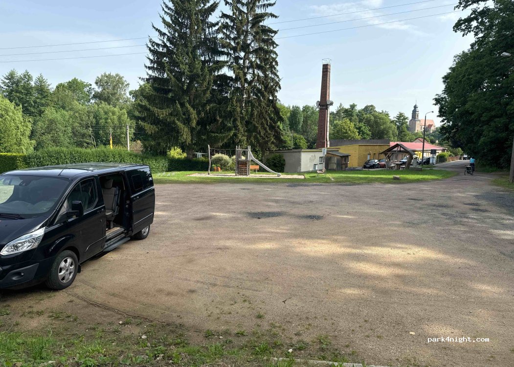 (01683) Nossen - 15a Schleinitzer Straße — foto