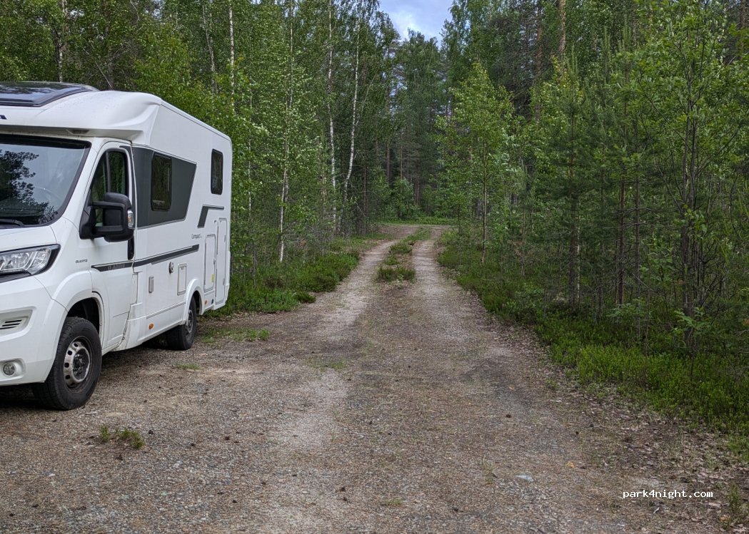(88900) Kuhmo - 1212 Jämäsjärventie — foto