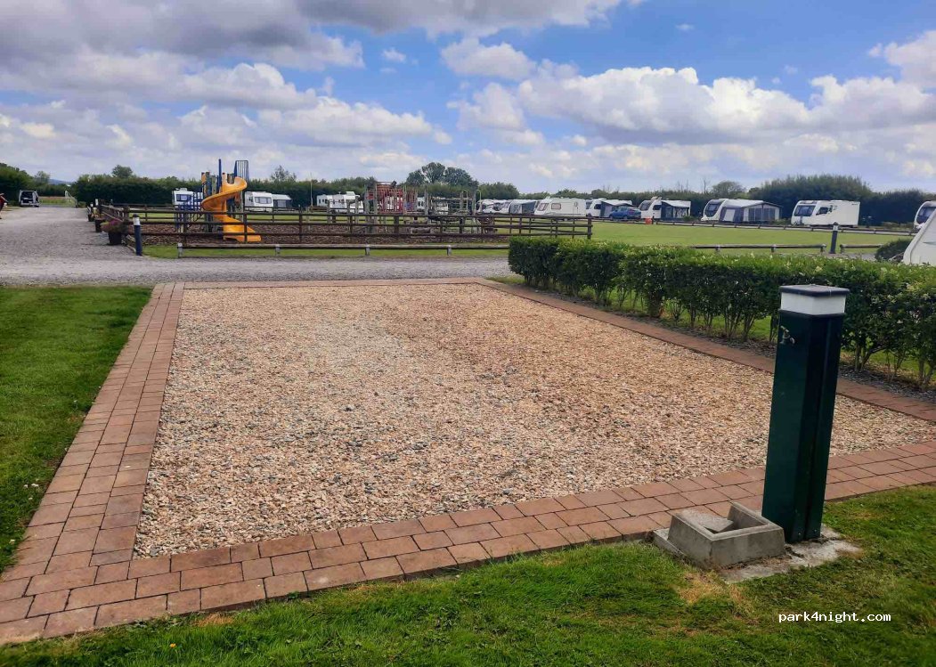 Westbrook Farm Touring Park & Caravan Storage — foto 3