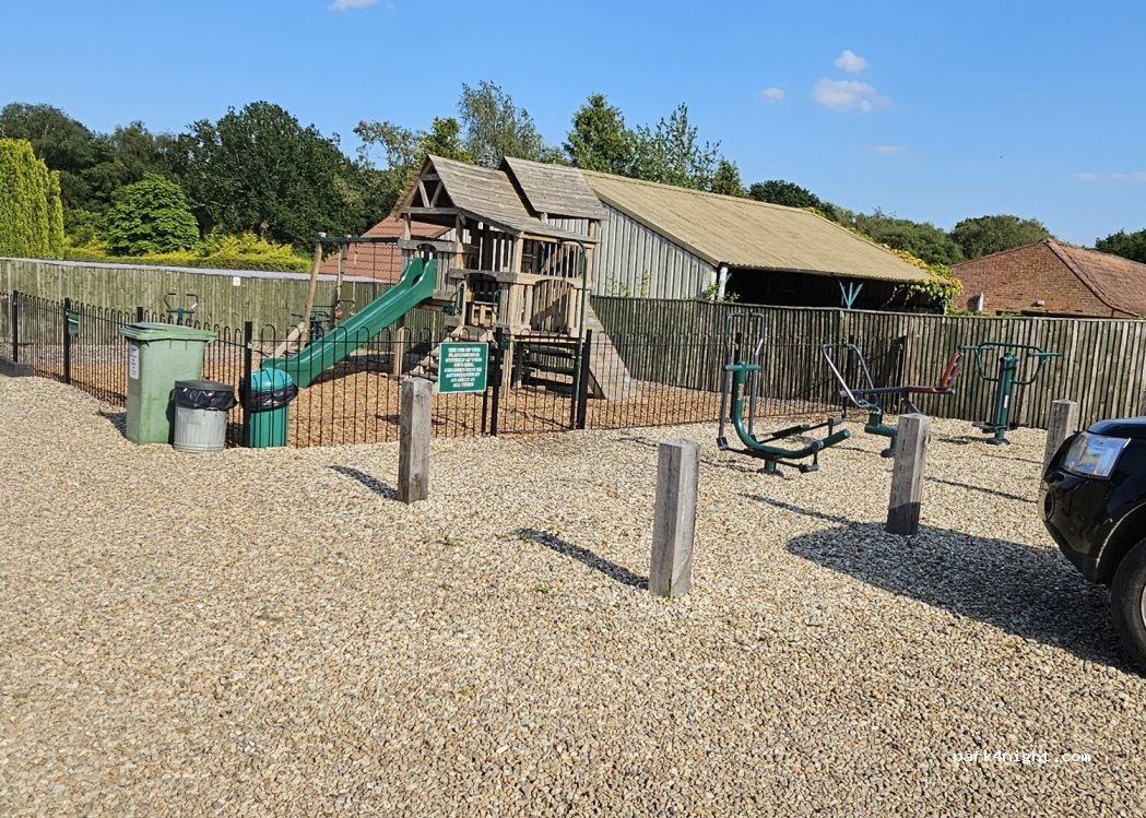 Old Brick Kilns Caravan Park — foto 3