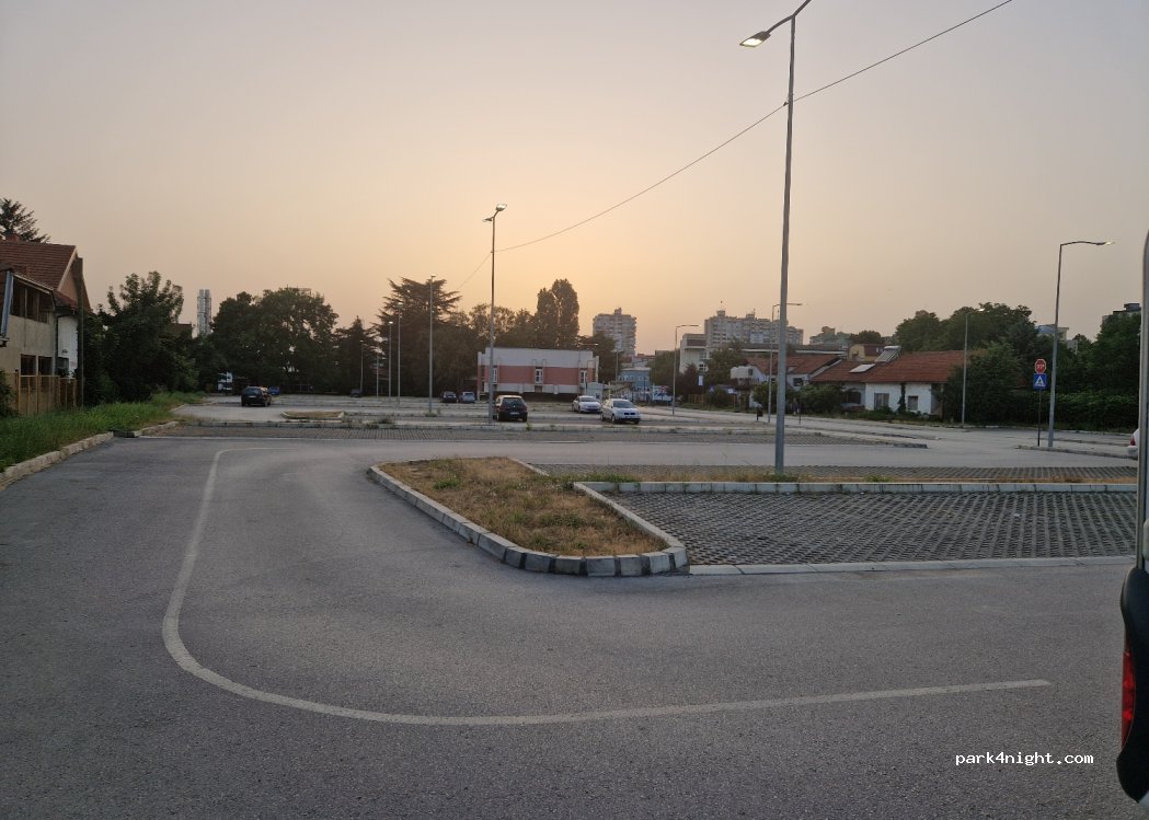 (18000) Niš - 57 Ljube Nenadovića — foto