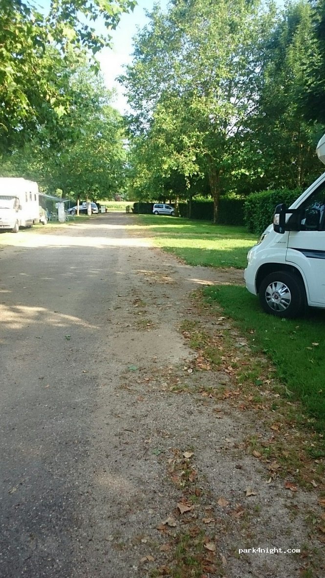 Camping Municipal Gergy — foto