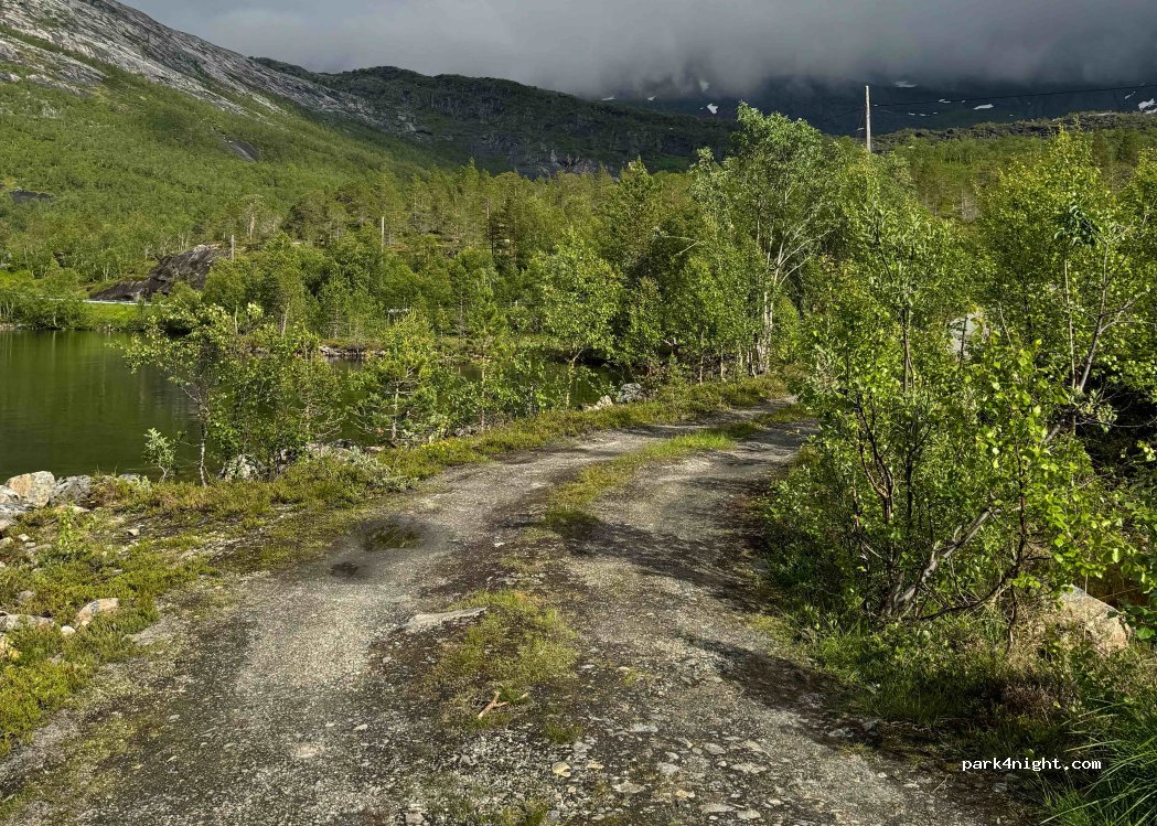 (8266) Mørsvikbotn - — foto 2