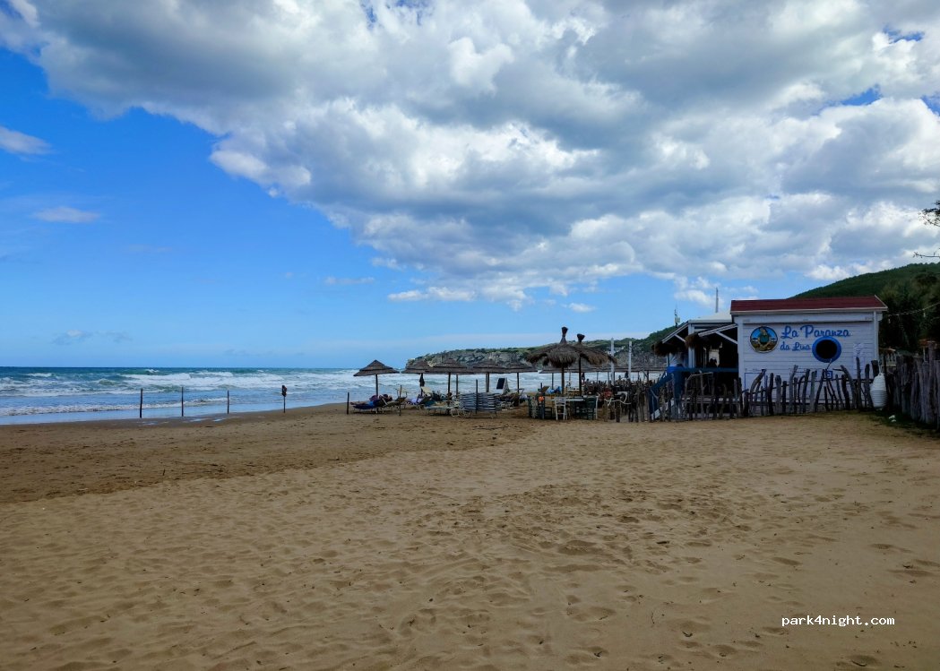 Camping Villaggio Baia San Nicola — foto