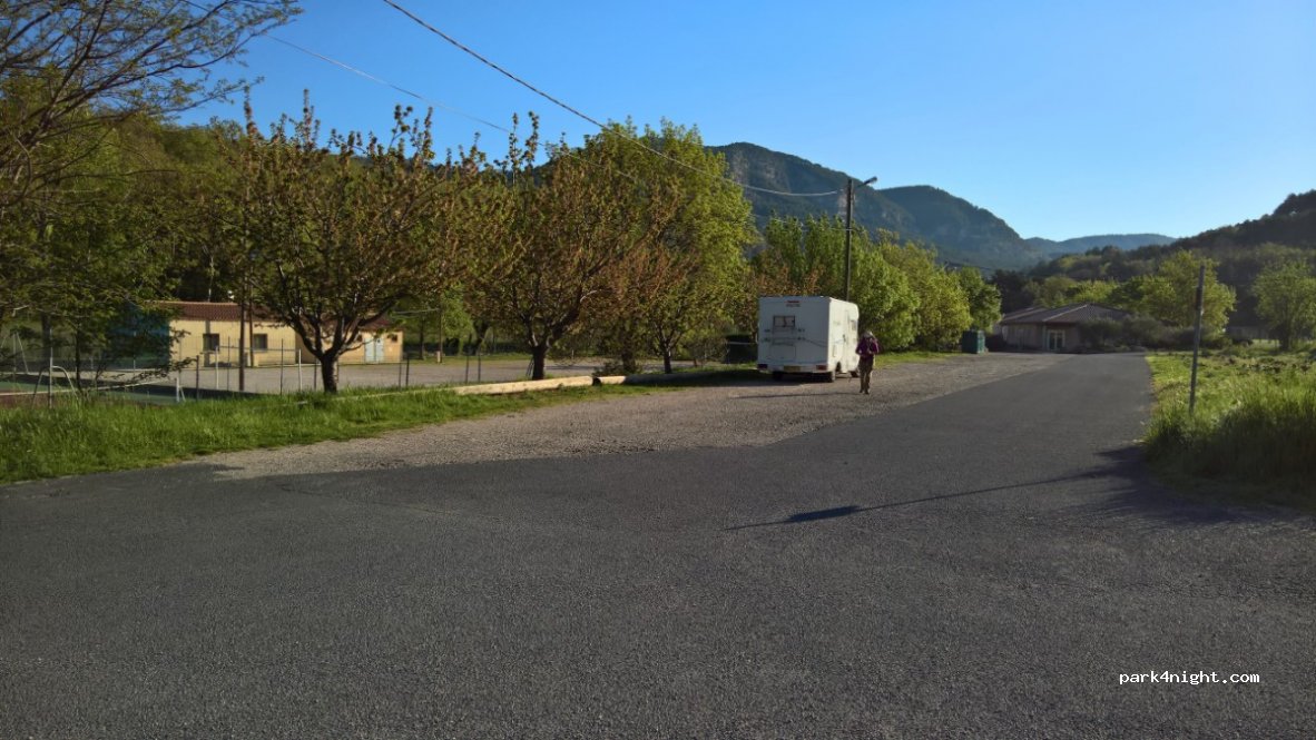 (34700) Saint-Étienne-de-Gourgas - La Plaine — foto