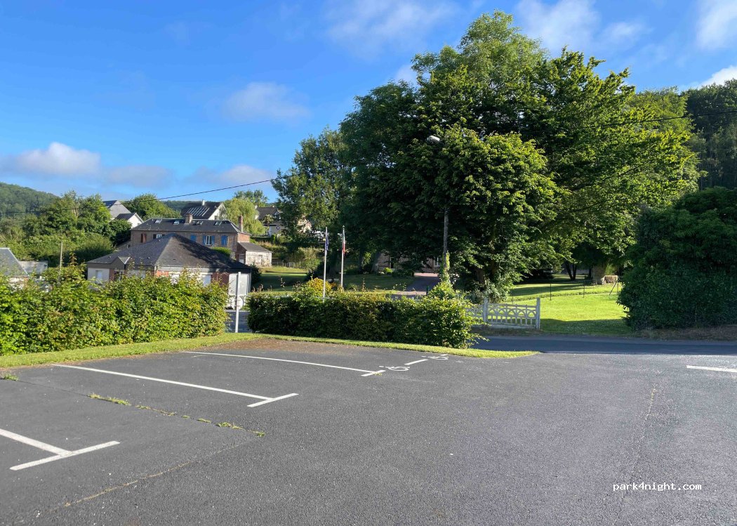(76400) Colleville - 6 Rue de l'Église — foto