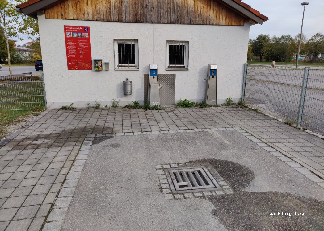 (84524) Neuötting - Landshuter Straße — foto 3