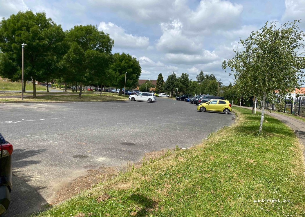 (MK10 9LA) Milton Keynes - Unnamed Road — foto