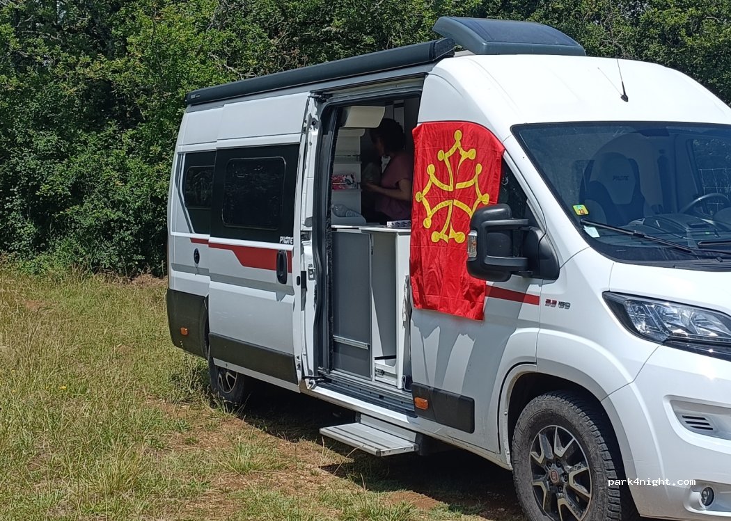 (81140) Puycelsi - 1738 Route de Grésigne — foto