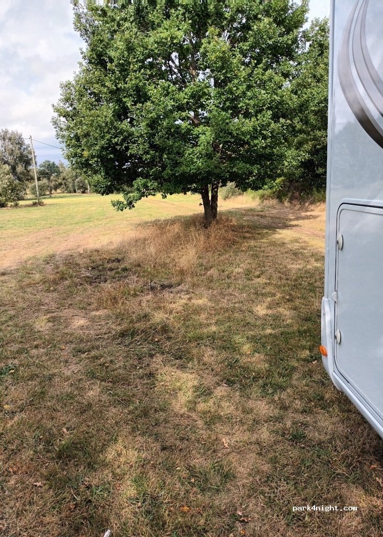 (15100) Anglards-de-Saint-Flour - 5 Baraque de la Plaine — foto 3
