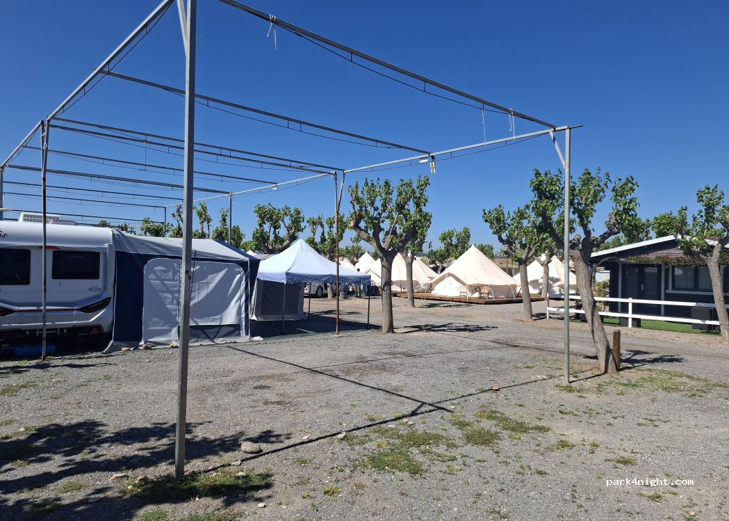 Camping Tres estrellas Mediterráneo — foto
