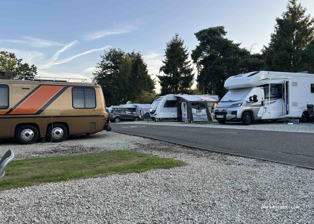 Bearsted Caravan and Motorhome Club Campsite — foto 4