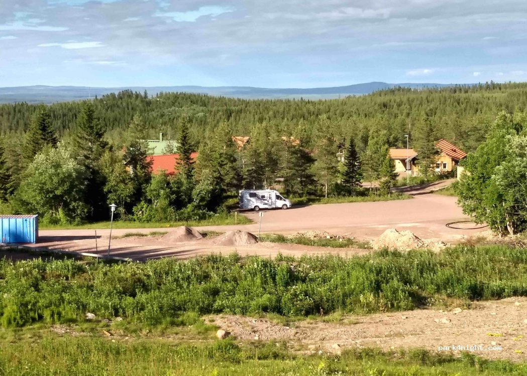 (794 90) Orsa - 55 Toppstugevägen — foto