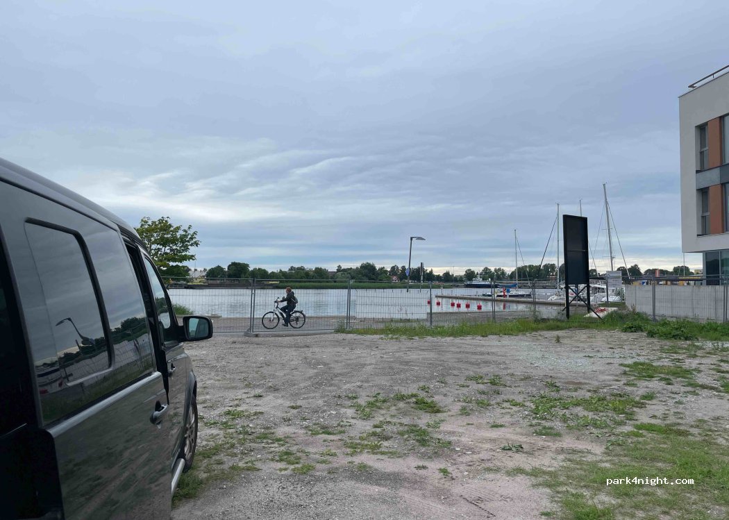 (80012) Pärnu - 10 Lootsi — foto