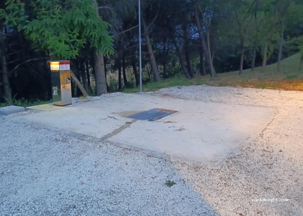 (60030) Belvedere Ostrense - 28 Via Madonna della Stella — foto 2