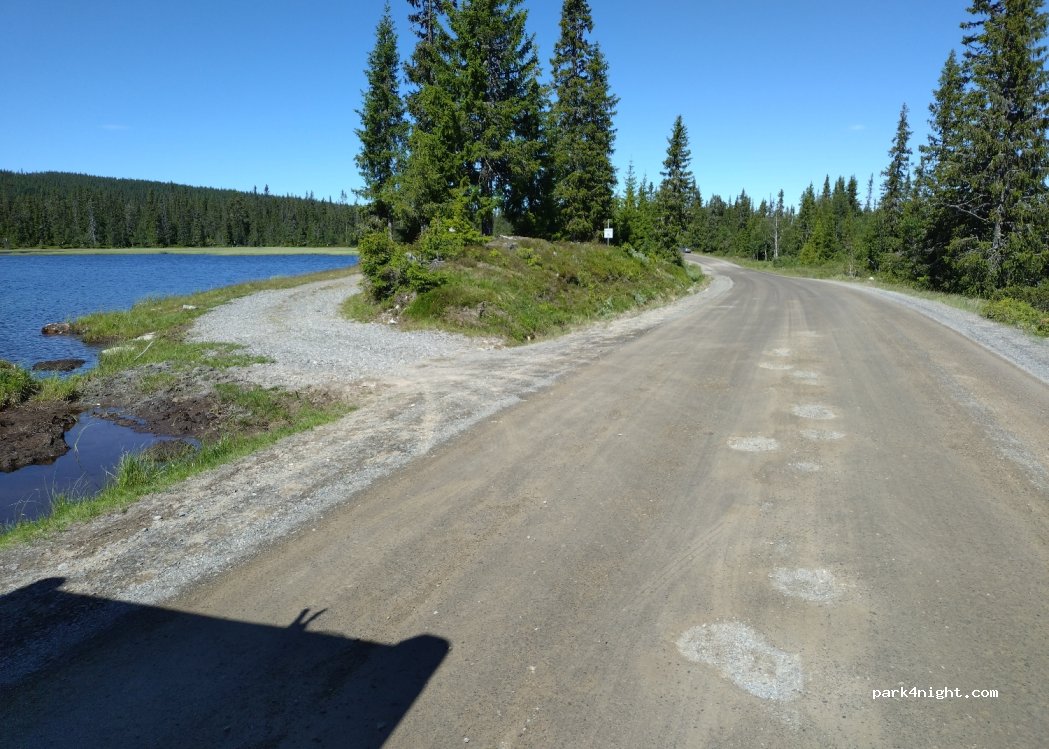 (2387) Sjusjøen - Unnamed Road — foto