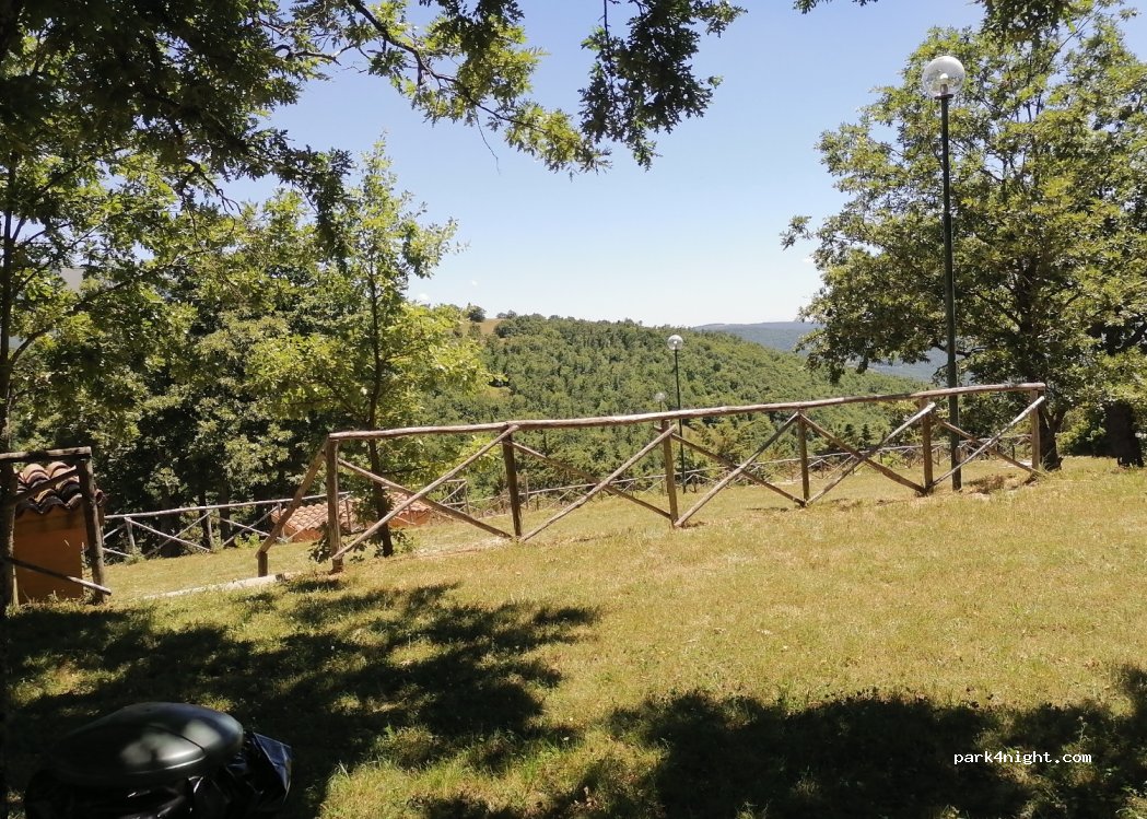 Camping Monte Alago Nocera Umbra — foto