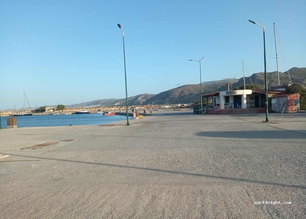 (730 01) Palaiochora - — foto 2