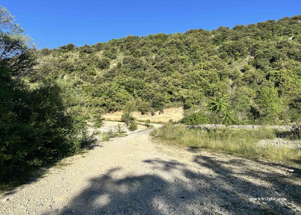 (07170) Saint-Maurice-d'Ibie - — foto 3