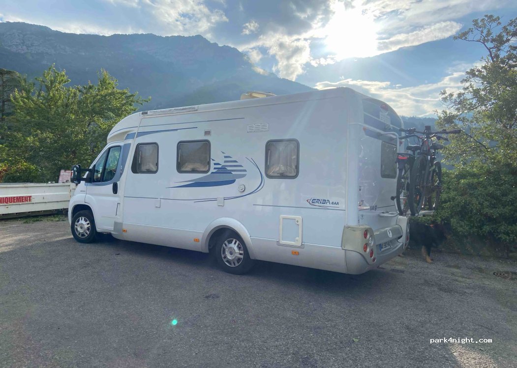 (04200) Sisteron - 23 Rue des Jardins — foto