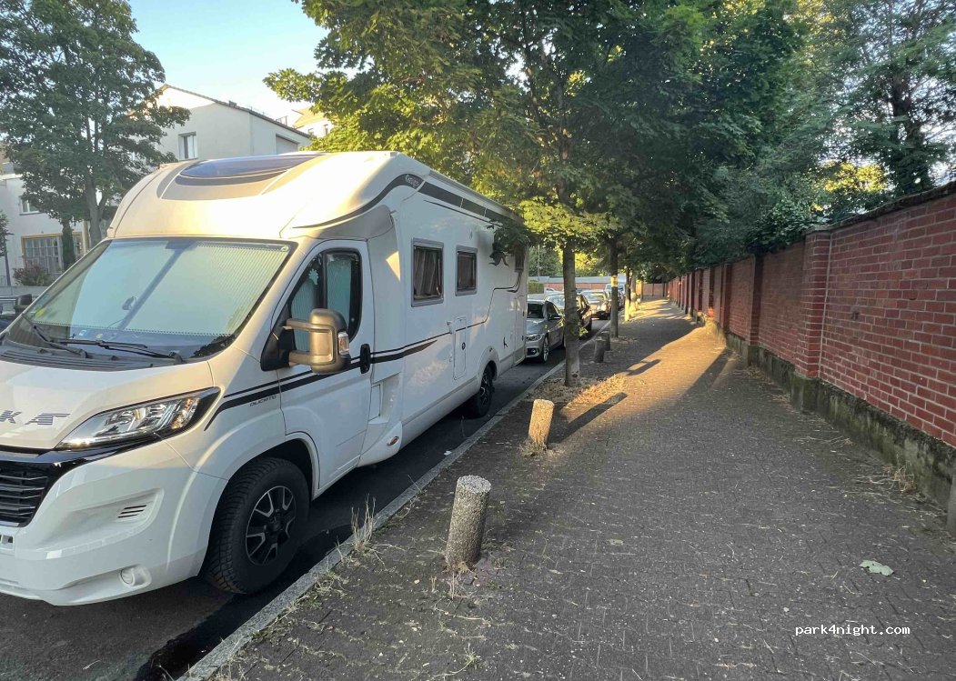 (60316) Frankfurt am Main - 35 Thüringer Straße — foto 4