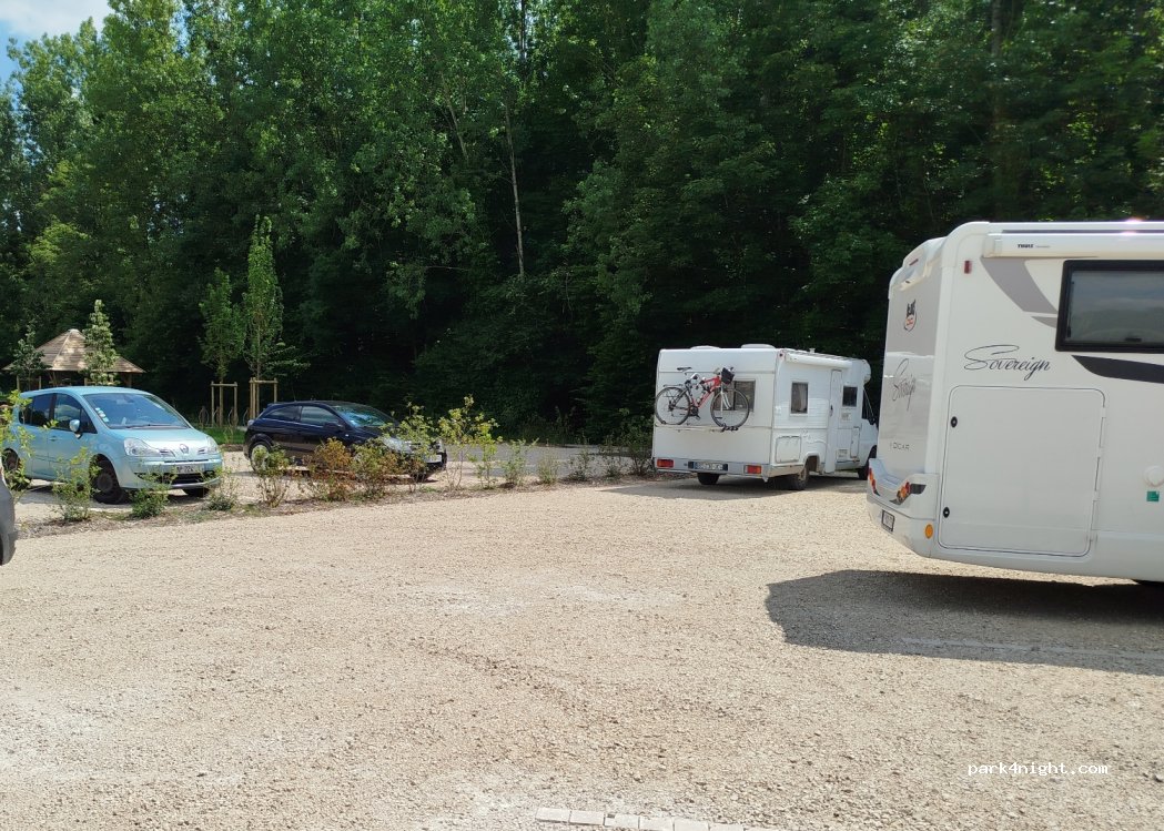 (45450) Fay-aux-Loges - 102 Route de Sully — foto