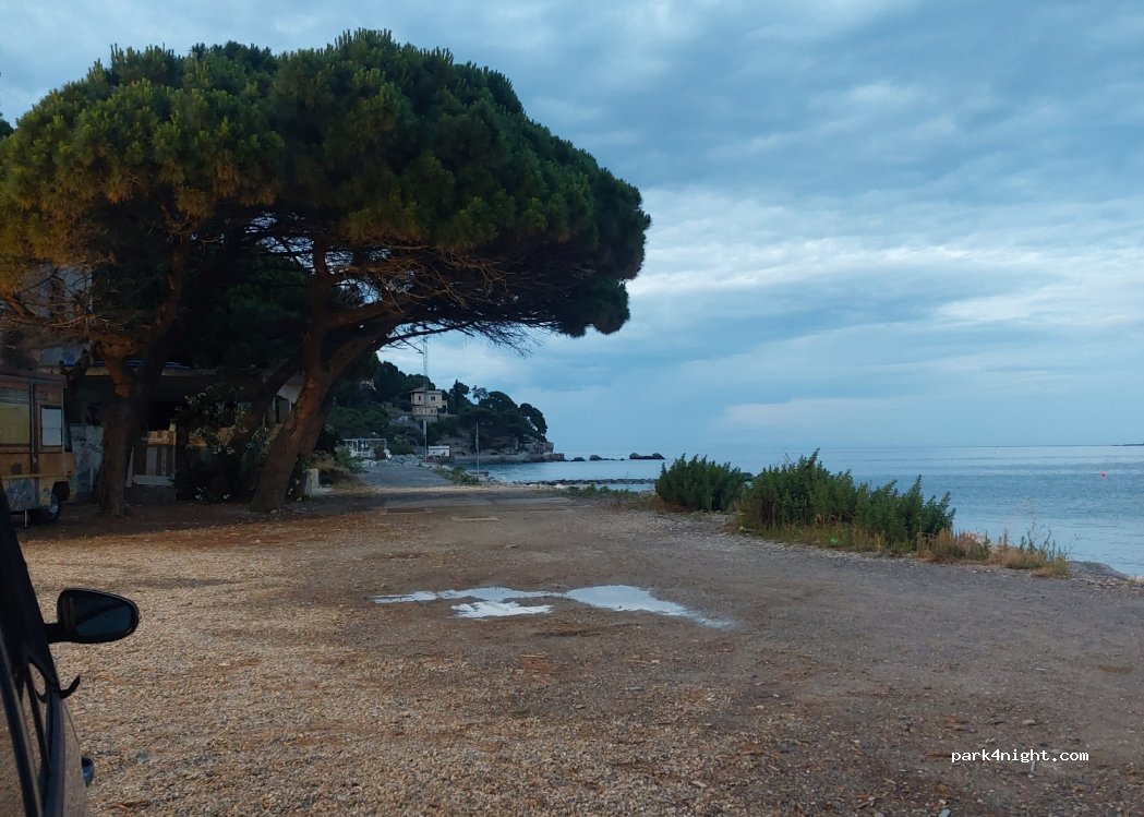 (17021) Alassio - 13 Via Francesco Maria Giancardi — foto 3