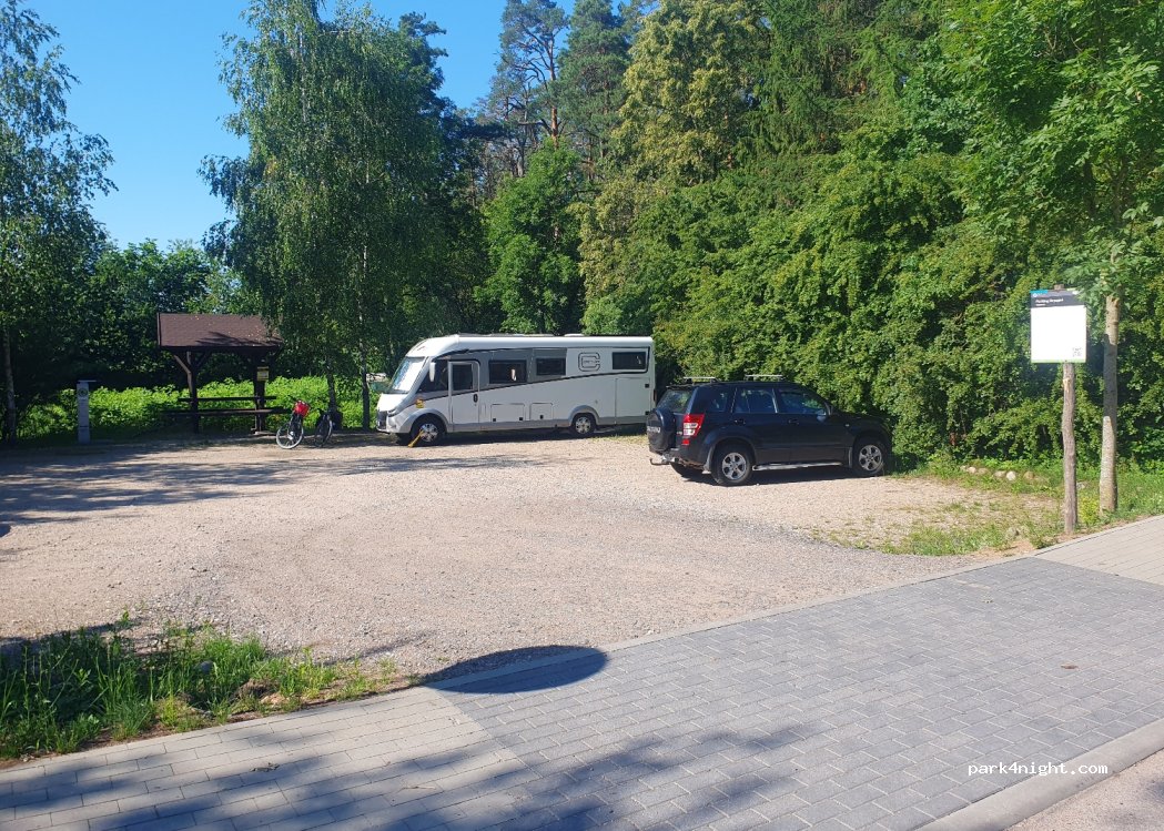 (16-304) Bryzgiel - Unnamed Road — foto