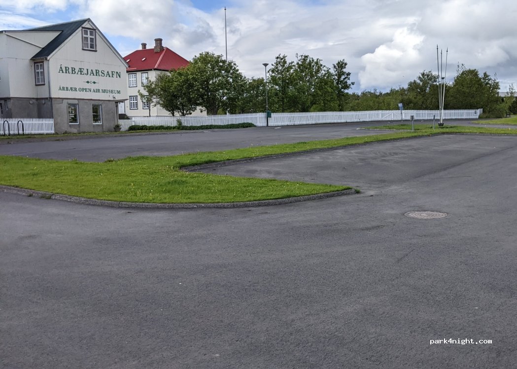 (110) Reykjavík - Kistuhylur — foto 2