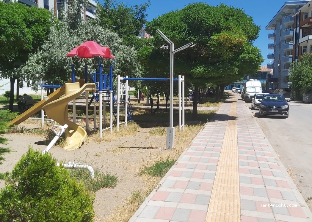 (65400) Erciş - 73 Van Yolu Bulvarı — foto 2