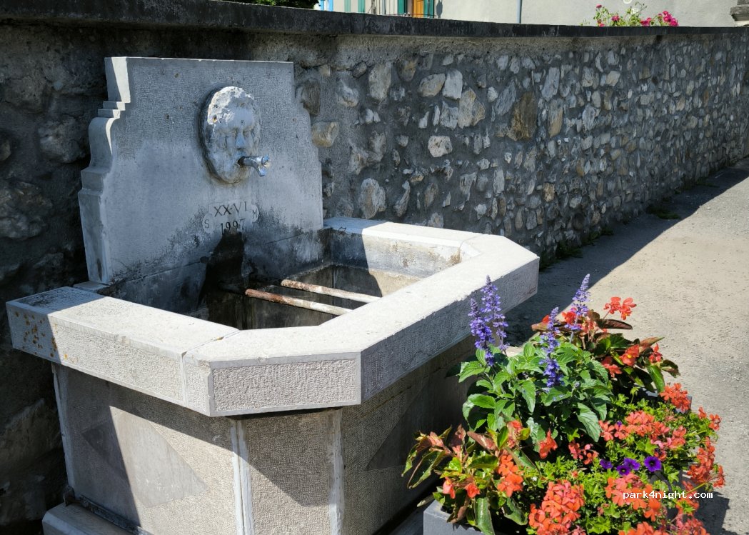 (05230) La Bâtie-Neuve - 27 Rue de la Forgé — foto