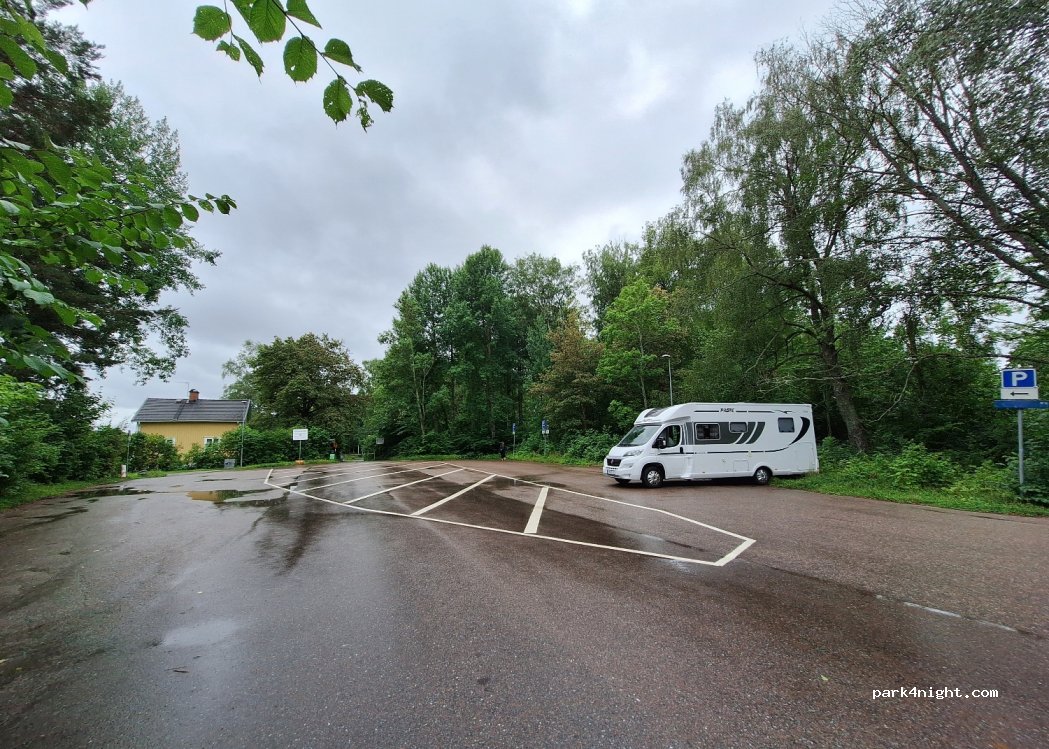 (756 53) Uppsala - 10 Skarholmsvägen — foto 2