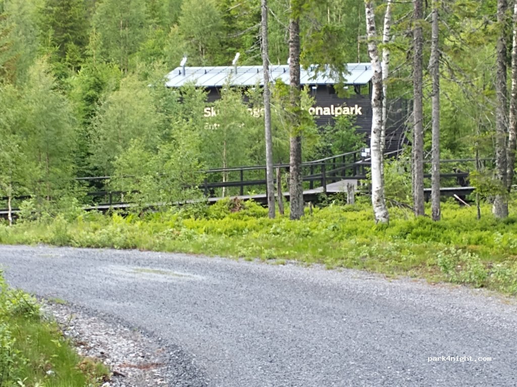(893 91) Skuleskogen NP - Unnamed Road — foto 2